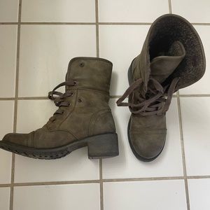 Roxy ‘Pepper’’ boots. Size 7